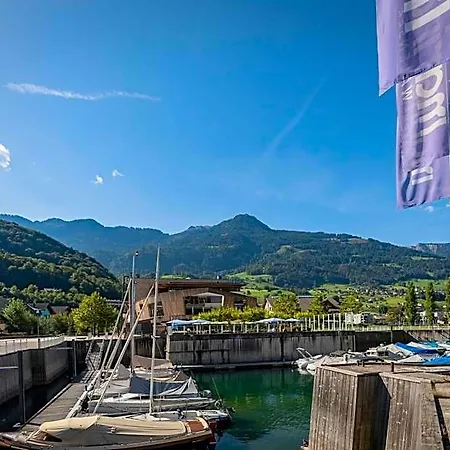 Marina Walensee Unterterzen