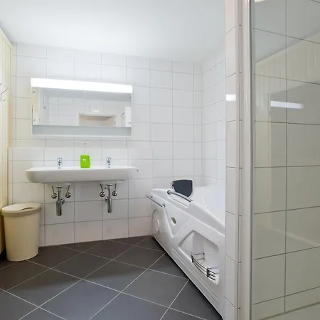 Marina Walensee 3* Unterterzen