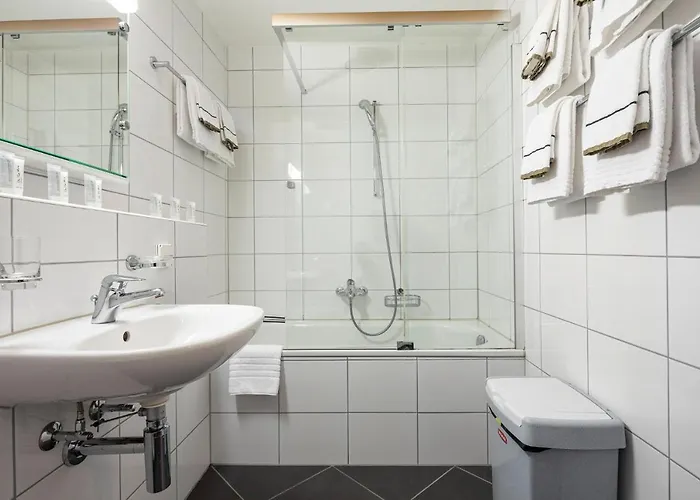 Hotel Marina Walensee 3*