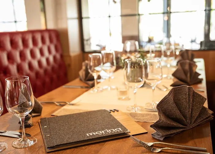 מלון Marina Walensee אונטרטרזן