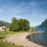 Marina Walensee 3*