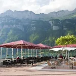 Marina Walensee Unterterzen