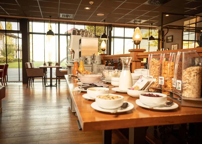 Marina Walensee Hotel 3*