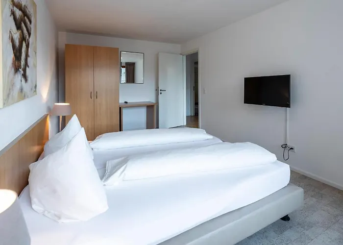 Hotel Marina Walensee 3*